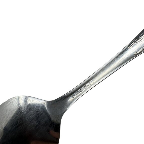 Oneidacraft Venus Teaspoon Lot of 4 Vintage Oneida Stainless Steel 6 In Utensil - Picture 2 of 4